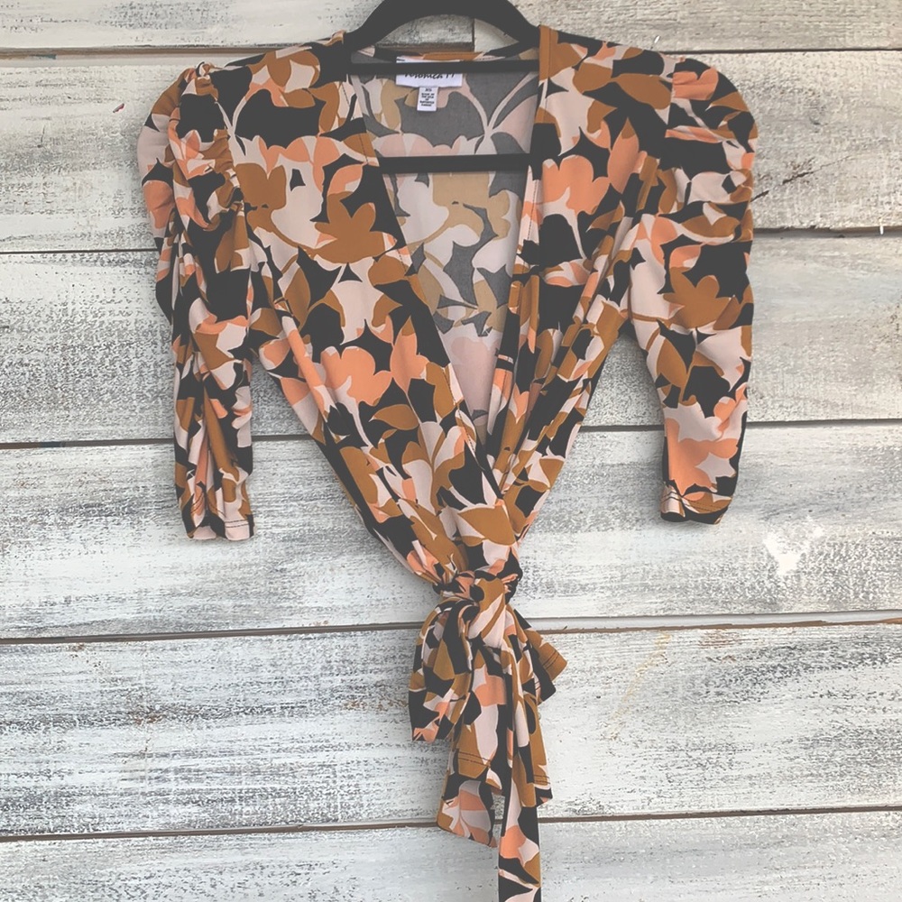 Print wrap top